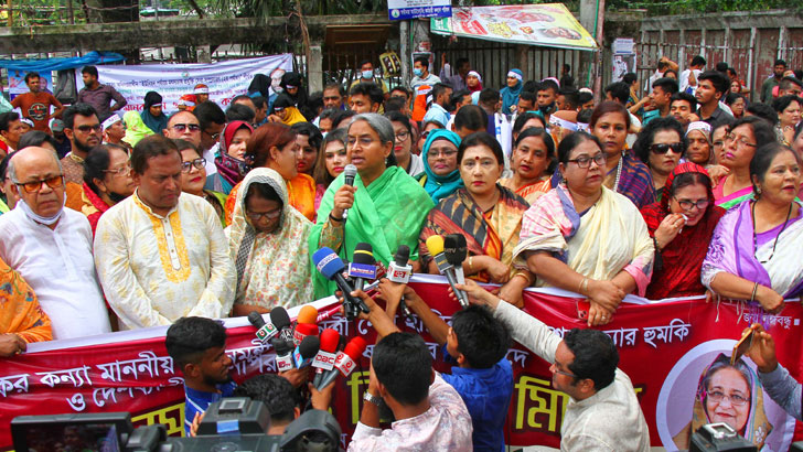 ‘সবাই প্রস্তুত থাকুন, তাদের রাজপথেই দাঁতভাঙা জবাব দিতে হবে’