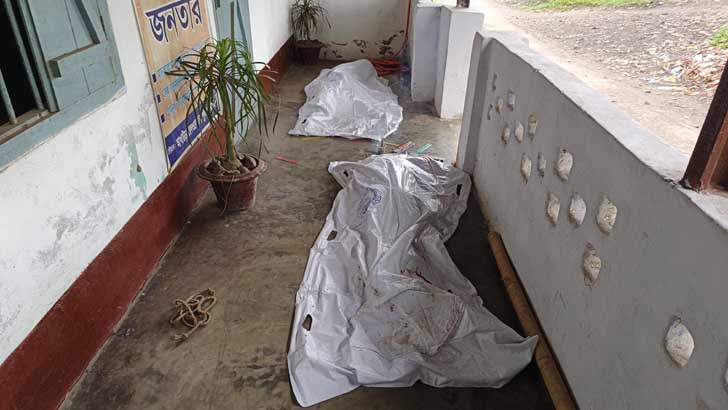 মাতাল হয়ে আখাউড়া রেললাইনে বসে ট্রেনে কাটা পড়ল তরুণ-তরুণী!