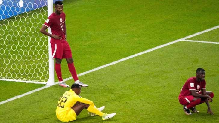 স্বাগতিক কাতারের বিদায় সবার আগে