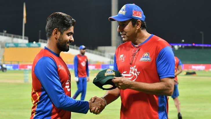 বাবর আজমের অধিনায়কত্বের পক্ষে যে যুক্তি দিলেন ওয়াসিম আকরাম
