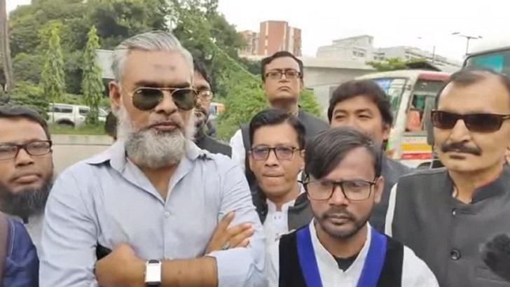 মুক্তিযুদ্ধ প্রজন্মলীগে যোগ দিলেন হিরো আলম