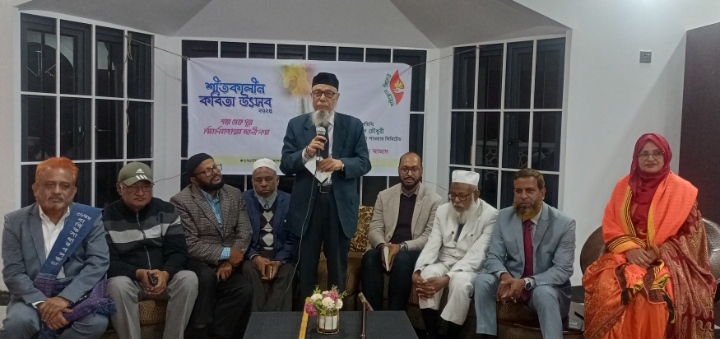 শহরের অগ্রসর মানুষকে গ্রামের নিসর্গ ও সাধারণ মানুষের কাছে ফিরে যেতে হবে:কবি কালাম আজাদ