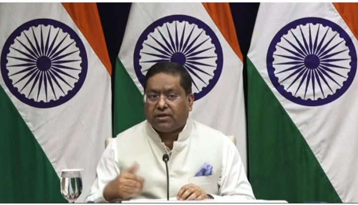 শেখ হাসিনা ভারতে আছেন, থাকবেন: ভারতের পররাষ্ট্র মন্ত্রণালয়