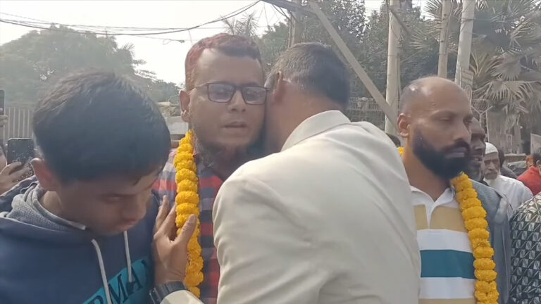 স্বৈরাচারী শেখ হাসিনা সরকারকে তাদের জীবনের অমূল্য ১৬ বছর ফিরিয়ে দেয়ার দাবি
