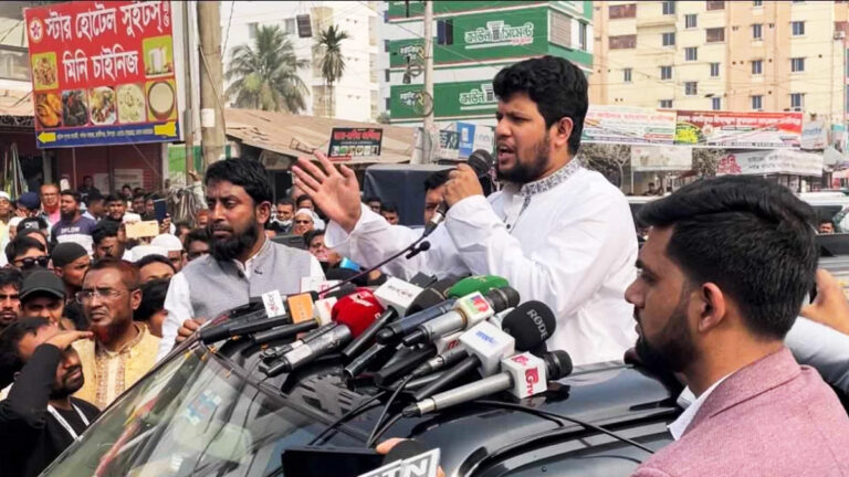 আওয়ামী লীগকে আর নির্বাচনে অংশ নিতে দেয়া হবে না: মাহফুজ আলম