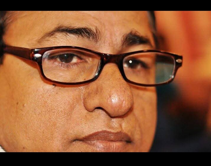 দুঃখিনি স্বদেশ