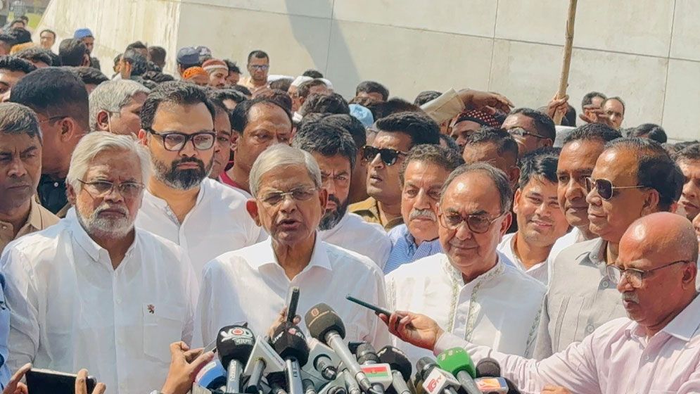 নির্বাচন নিয়ে,প্রধান উপদেষ্টা'র এমন বক্তব্যকে ‘অস্পষ্ট’ অভিহিত করে : মির্জা ফখরুল
