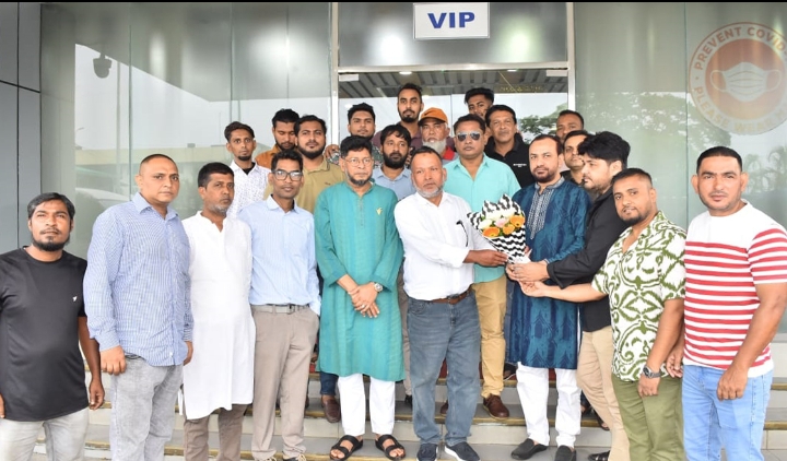 স্বৈরাচারী শেখ হাসিনাকে বিদায় করতে প্রবাসী নেতাকর্মীরা গুরুত্বপূর্ণ অবদান রেখেছেন: বদরুজ্জামান সেলিম
