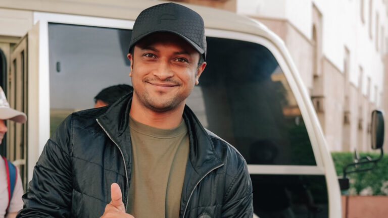 পিএসএল খেলতে পাকিস্তানে যোগ দিয়েছেন সাকিব