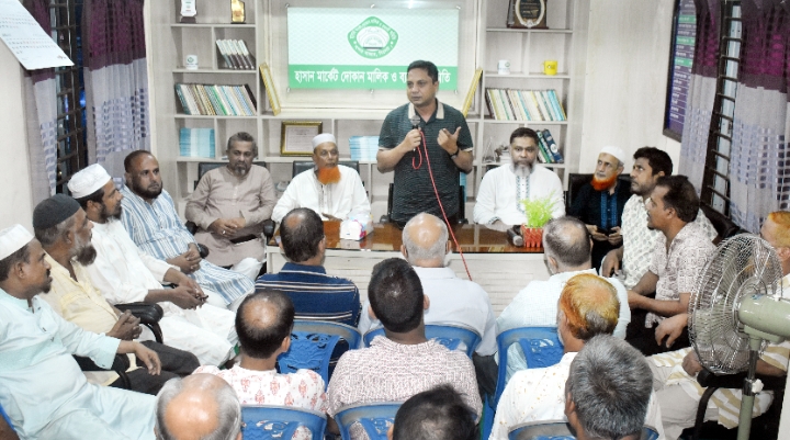 পরিচ্ছন্নতার মাধ্যমে মার্কেটকে মডেল হিসেবে রূপান্তর করতে ব্যবসায়ীদের ভূমিকা অনস্বীকার্য: লে: কর্ণেল (অ:) মোহাম্মদ একলিম আবদীন