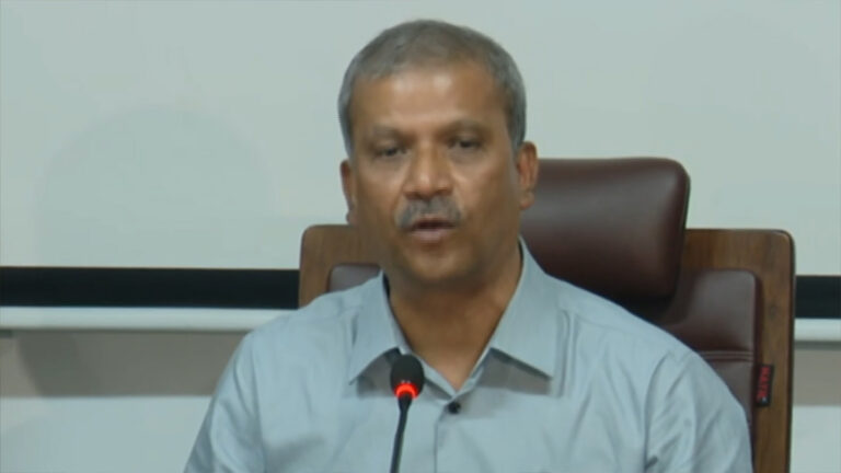 দ্রুত মামলা নিষ্পত্তি ও মানবাধিকার নিশ্চিতসহ ৩ লক্ষ্য নিয়ে কাজ করছি: উপদেষ্টা ড. আসিফ নজরুল