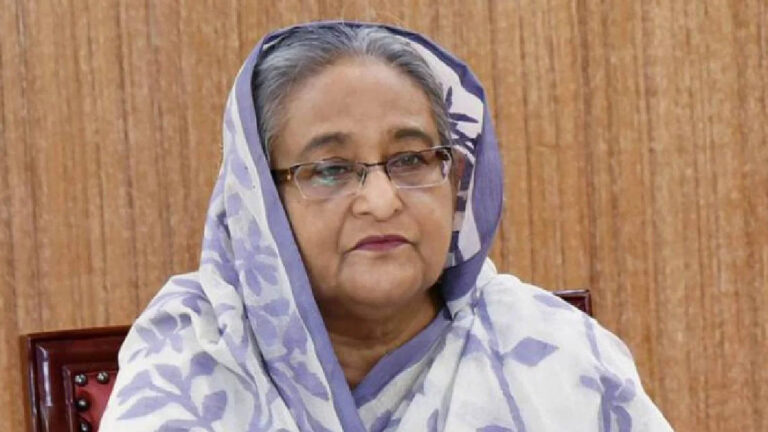 জুলাই গণহত্যা মামলায় শেখ হাসিনাসহ ৩ জনের বিরুদ্ধে আনুষ্ঠানিক অভিযোগ দাখিল করা হয়েছে