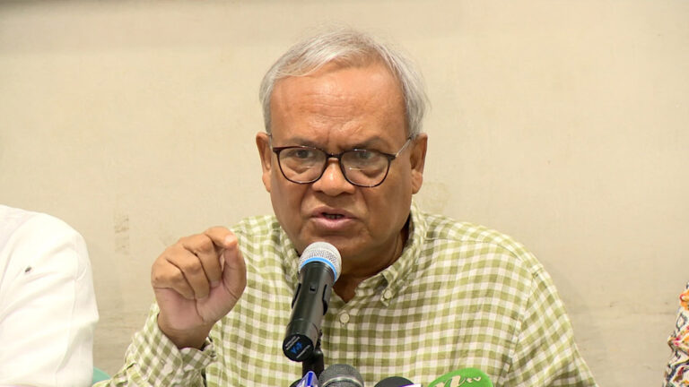 অপকর্ম আড়াল করতে বিএনপির বিরুদ্ধে অপপ্রচার চালাচ্ছে একটি ধর্মভিত্তিক দল: রিজভী