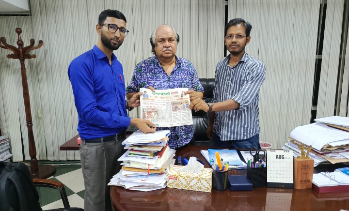 দৈনিক কালের কন্ঠের সম্পাদকের সাথে ঝিকুট ফাউন্ডেশনের সৌজন্য সাক্ষাৎ