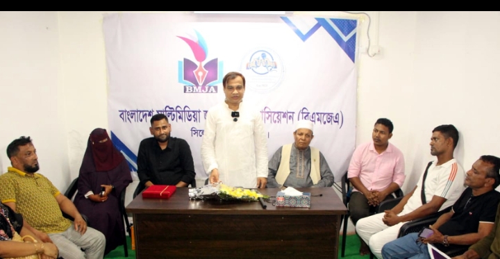 মানবিক কাজের মাধ্যমে নিজেকে প্রতিষ্ঠিত করতে হবে: কয়েস লোদী