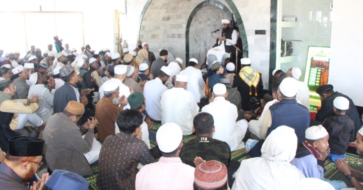 আলমপুরে হাজী ফিরোজ মিয়া জামে মসজিদ নির্মাণ করলো প্রবাসী পরিবার