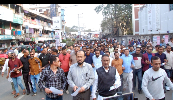 অস্থিরতা দূর করে দেশকে এগিয়ে নিতে বিএনপিকেই প্রয়োজন: নজিবুর রহমান নজীব