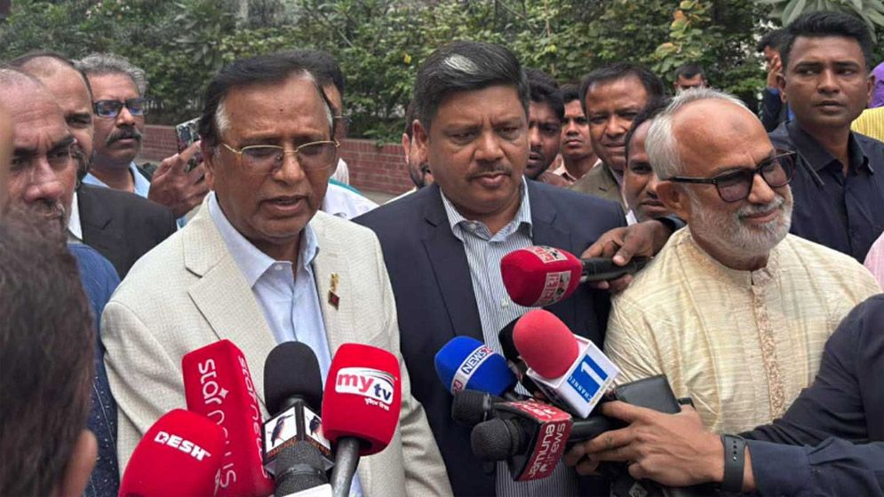 ৬ সিটি করপোরেশনের প্রশাসকদের যেসব নির্দেশ দিয়েছেন প্রধানমন্ত্রী