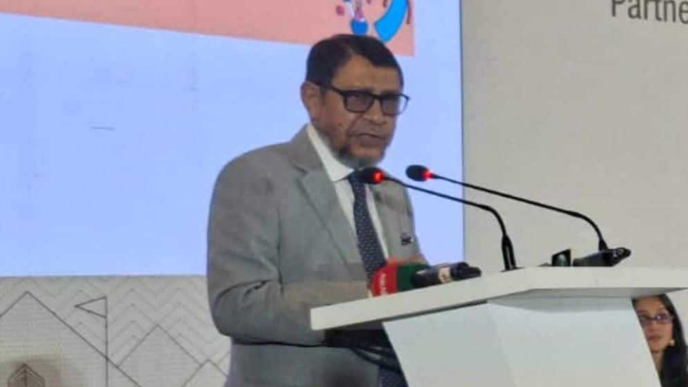 চিকিৎসাসেবা বাড়াতে একগুচ্ছ নতুন উদ্যোগের কথা জানালেন স্বাস্থ্যমন্ত্রী