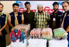 ভারতীয় শাড়ি ও থ্রি-পিসসহ দুই চো রা কারবারিকে গ্রেফতার করেছে মডেল থানা পুলিশ